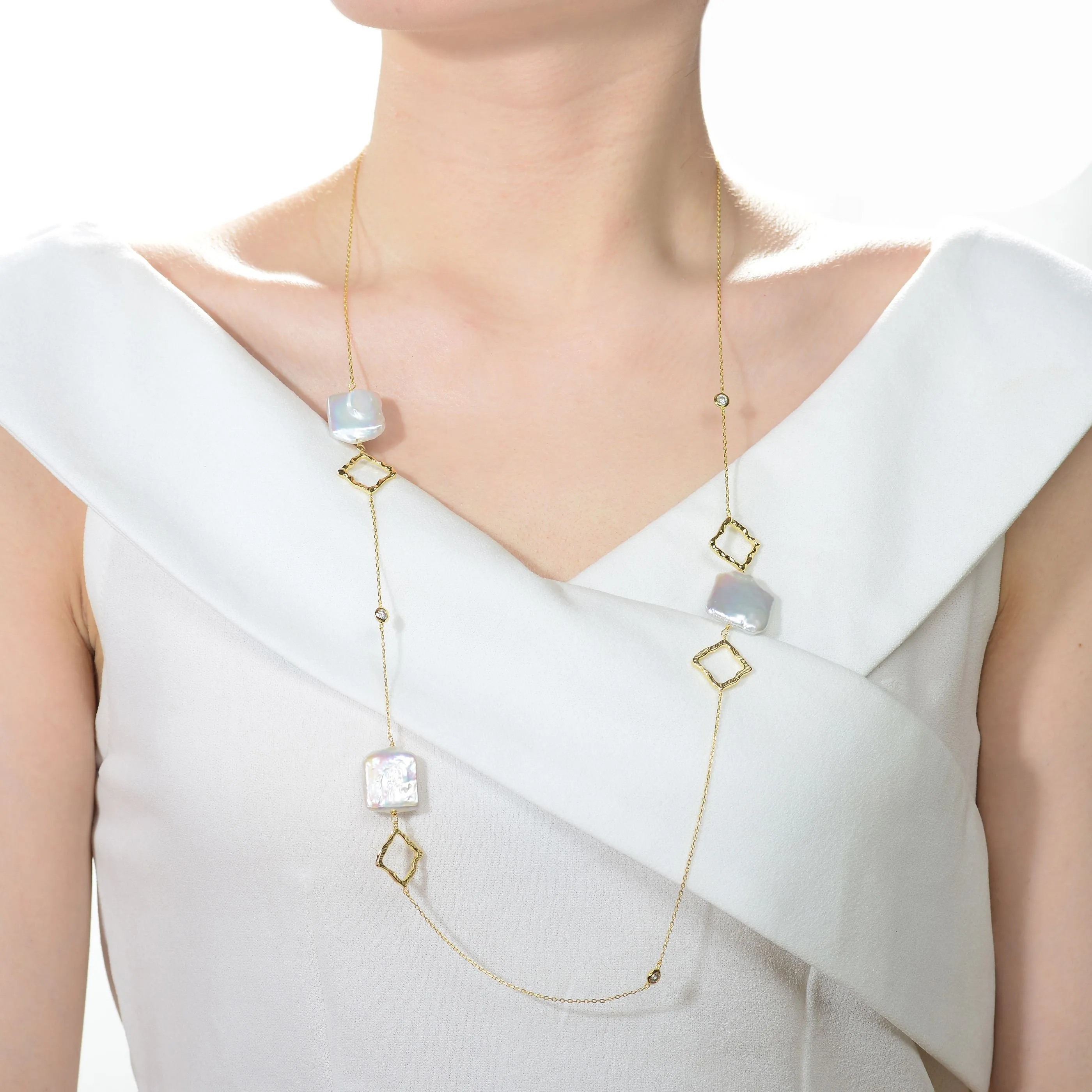 Juliette Pearl  Necklace